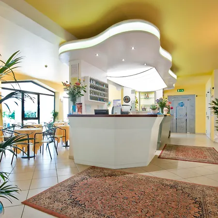 Milano 3* Gatteo a Mare