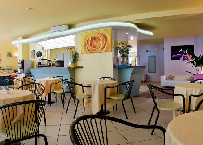 Milano 3* 加提欧马里